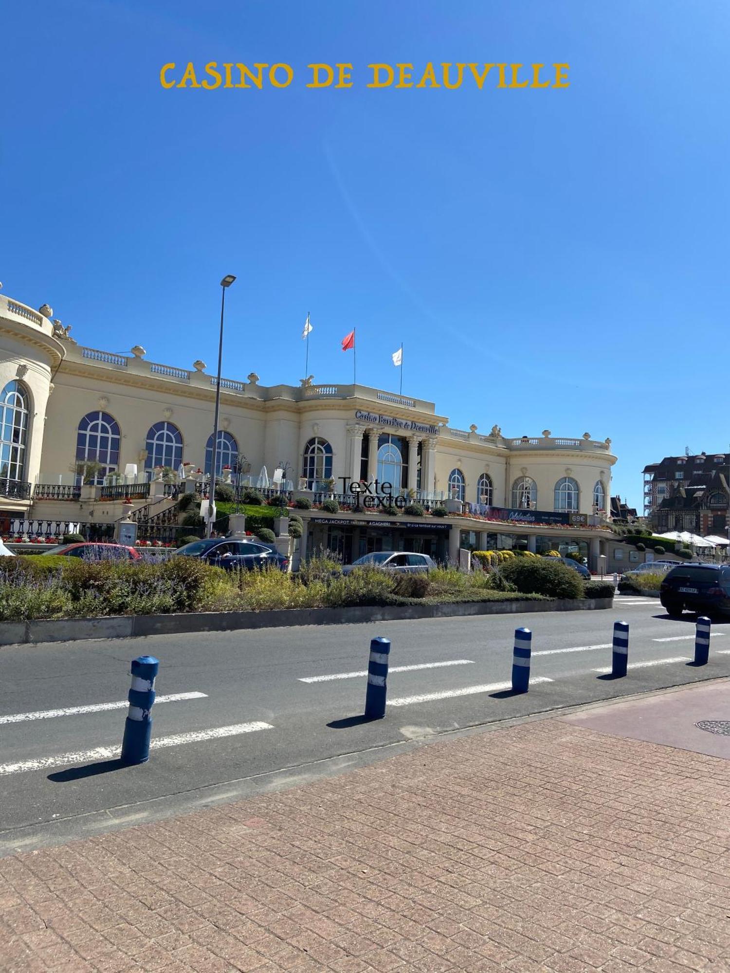 La Villa L'Oiseau Bleu Proche De La Plage Et De Deauville !!! Awards 2025 Blonville-sur-Mer Exterior photo
