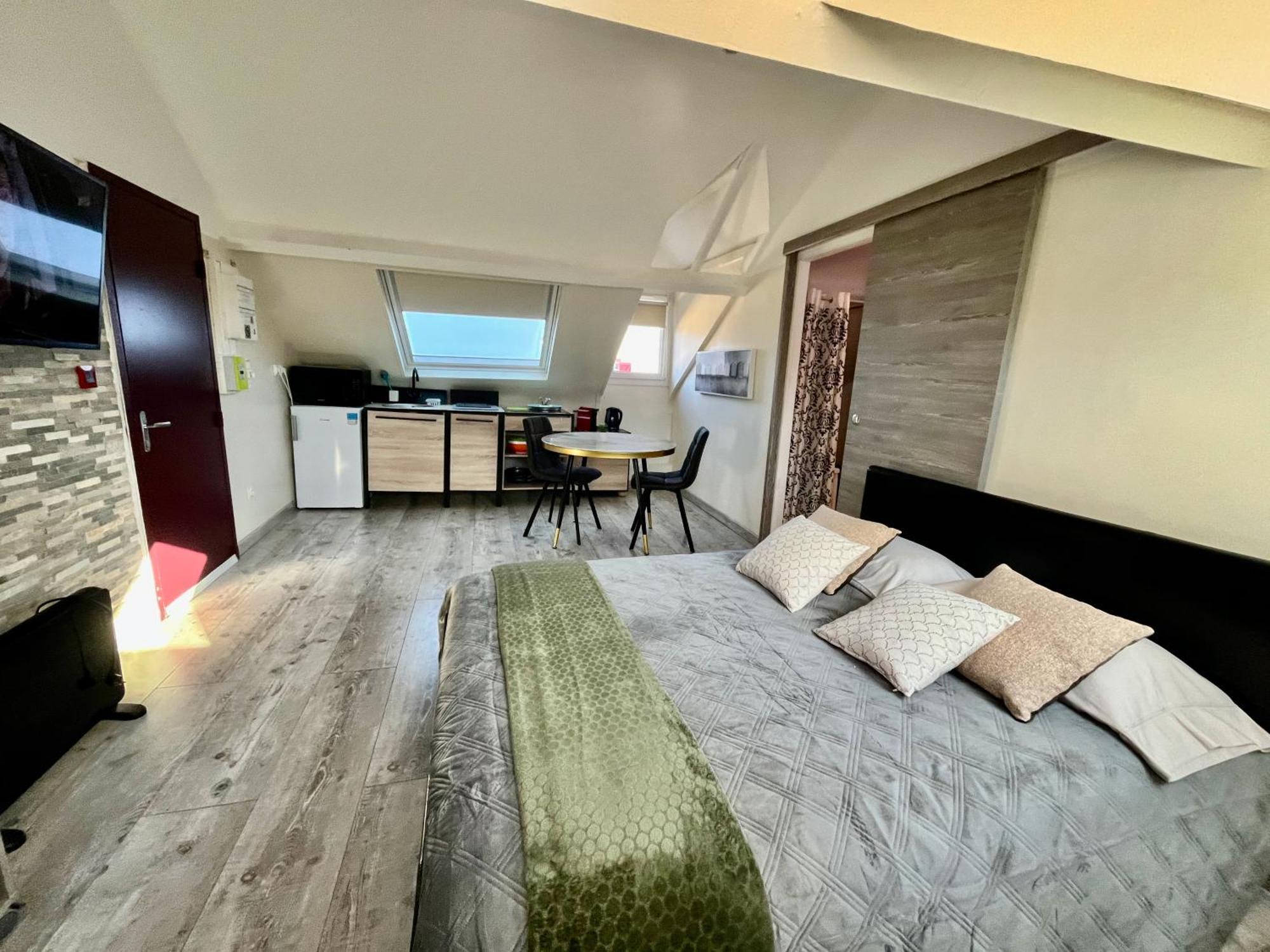 La Villa L'Oiseau Bleu Proche De La Plage Et De Deauville !!! Awards 2025 Blonville-sur-Mer Room photo
